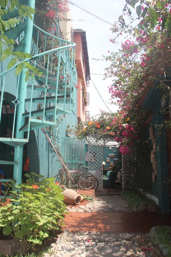 Bed and Breakfast La Casona Azul Лима Экстерьер фото